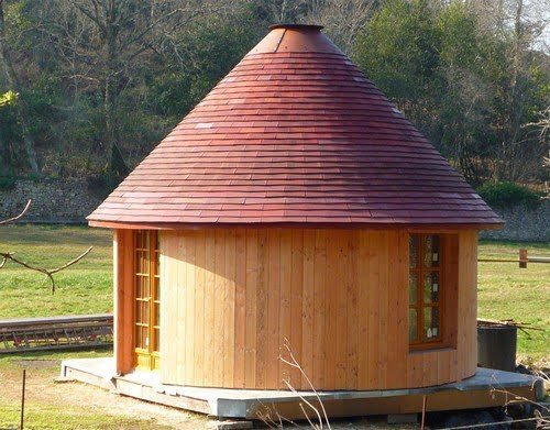 wooden yurt