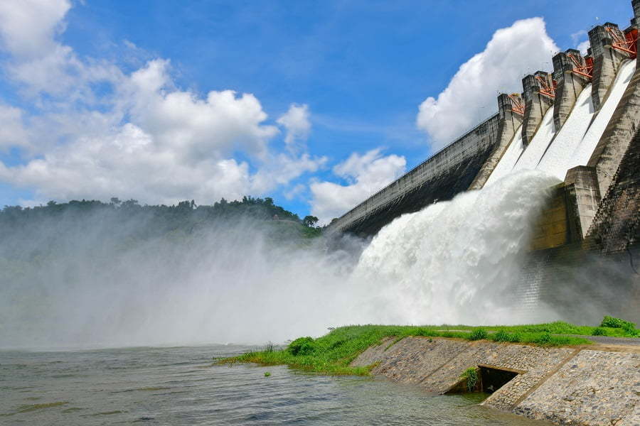 hydroelectric dam