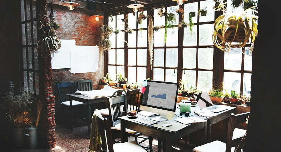 green workspace