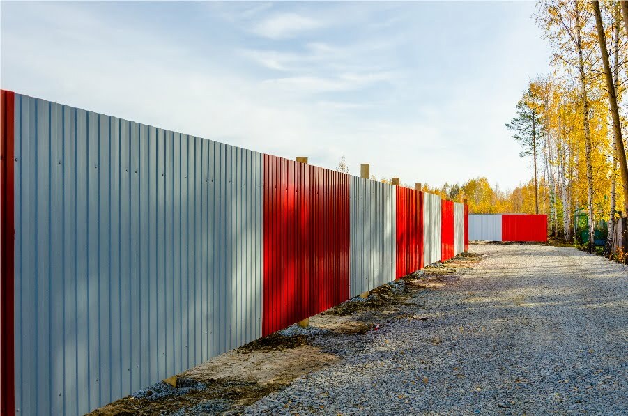 building site fence