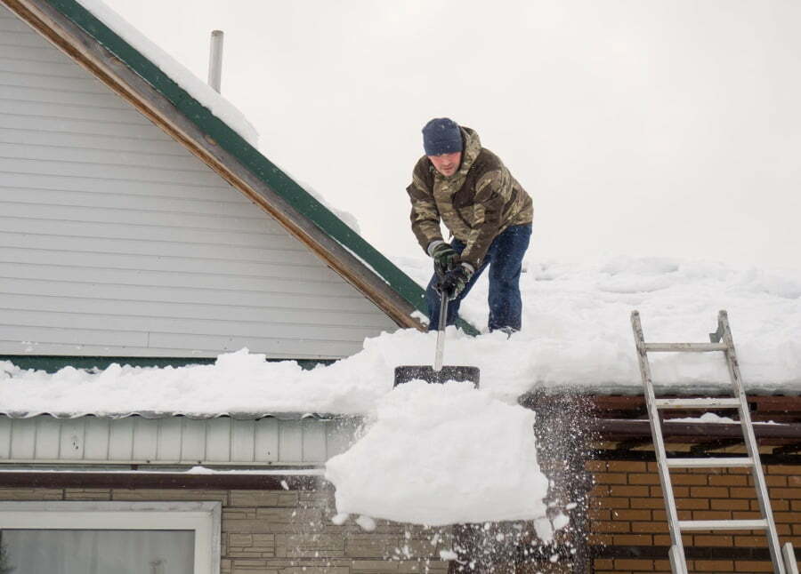 remove snow from roof