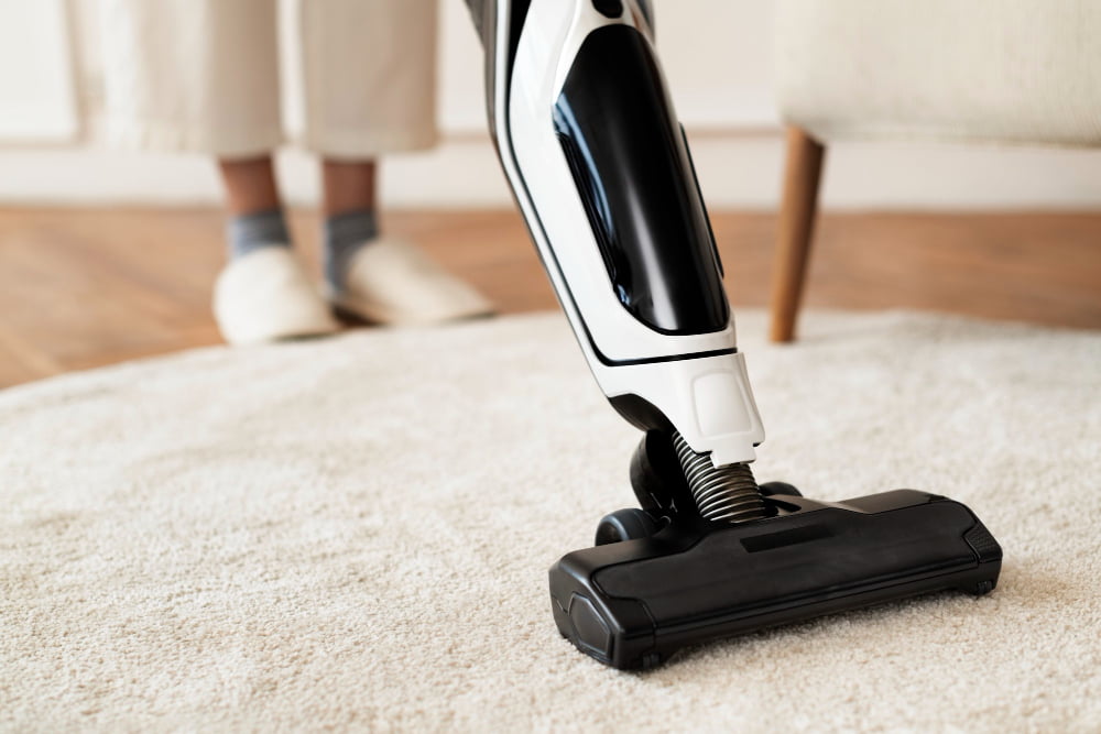 Using the Right Cleaning Solution for Your Carpet Cleaner Machine