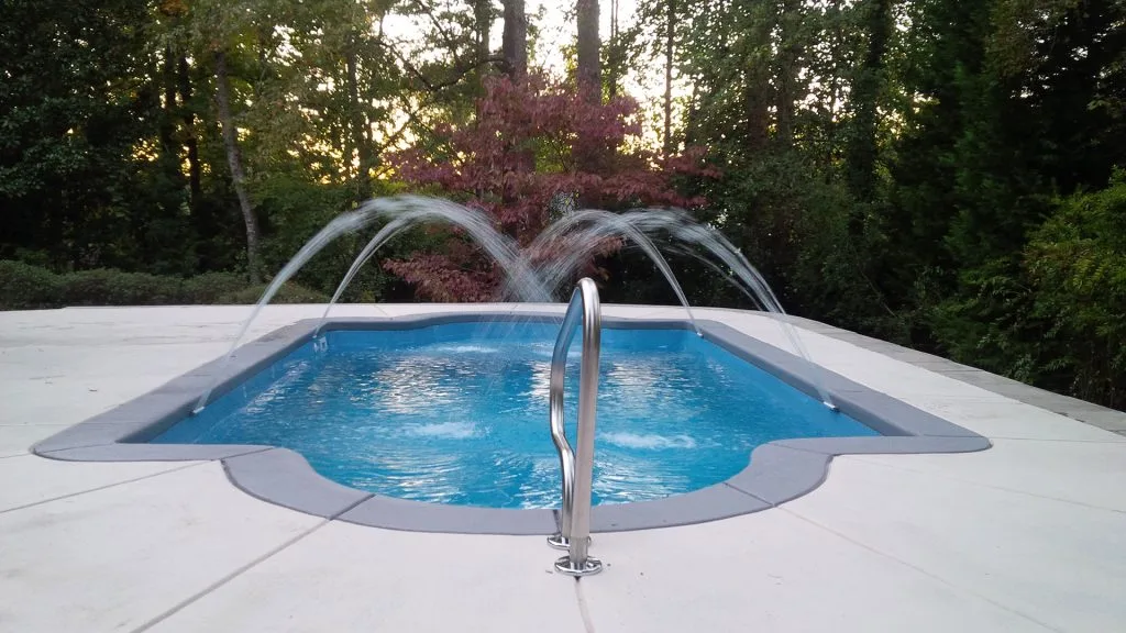 Naples Fiberglass Pool by Alaglas Swimming Pools