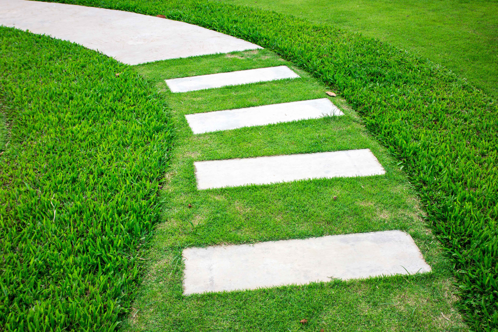 Add a Walkway or Path to Make It Easier for People to Access Your Front Yard