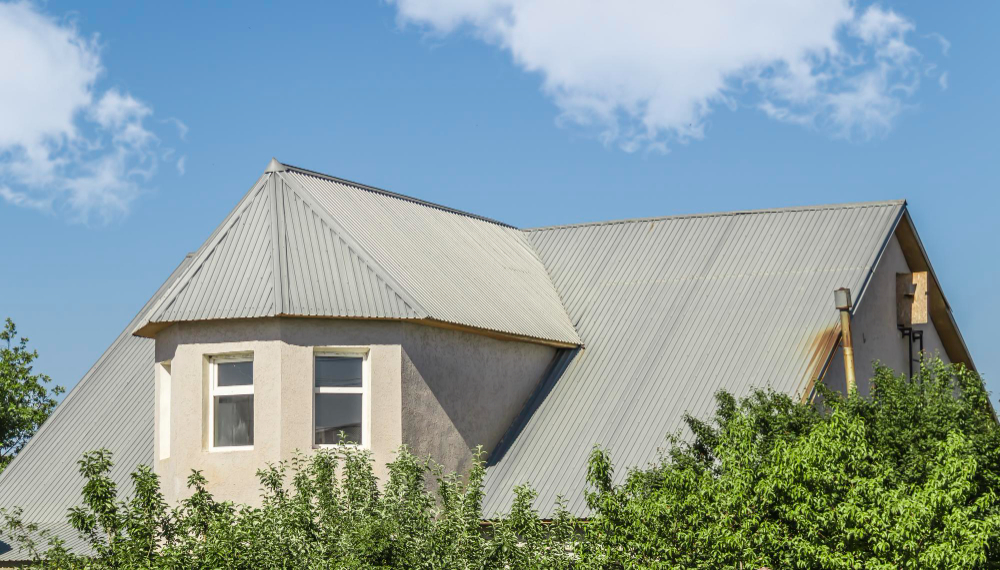 Choose Energy-efficient Cool Roofs for Cost-effective Solutions