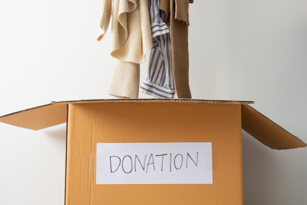 Declutter and Donate