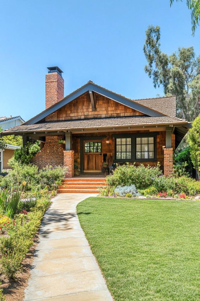 32 Craftsman Bungalows Where Cozy Charm Awaits