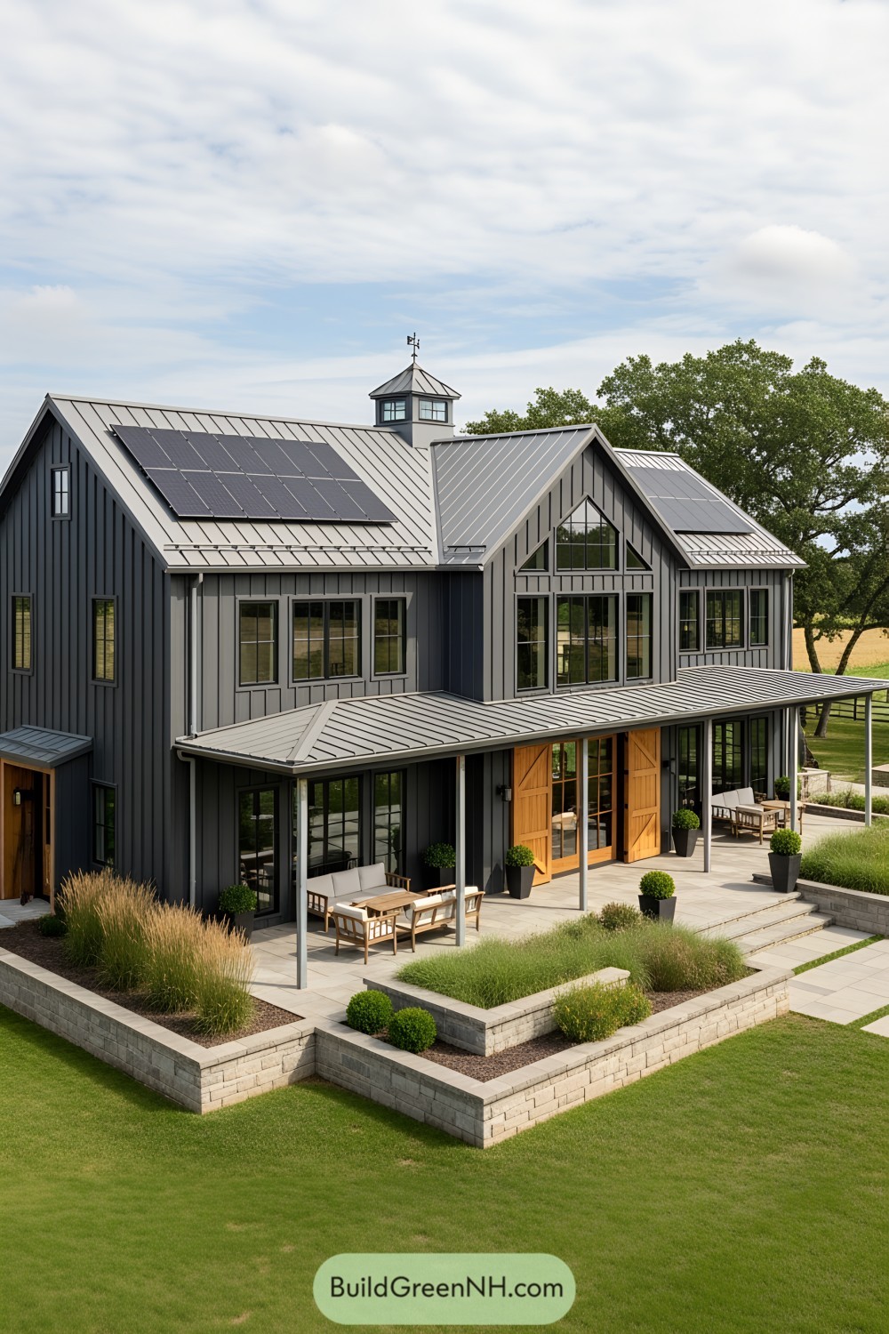 21 Farmhouse Barndominiums That Redefine Rustic Charm
