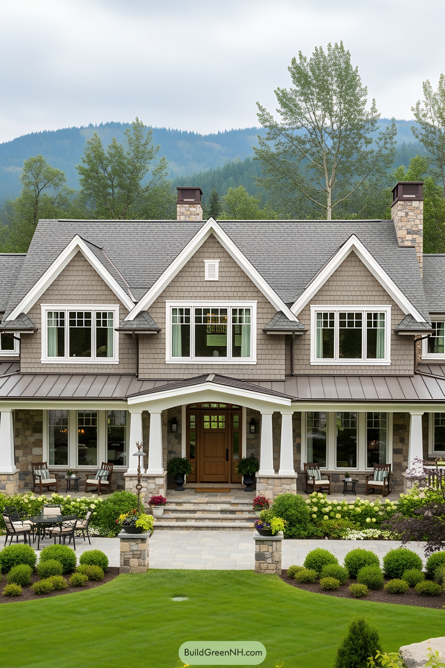Charming craftsman house with manicured garden