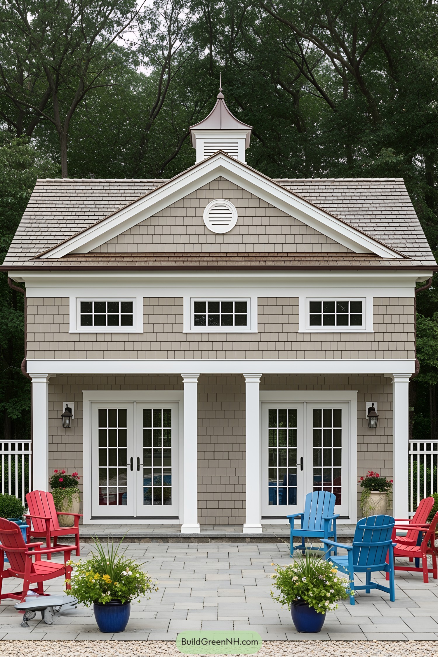 Small, elegant pool house with a classic design