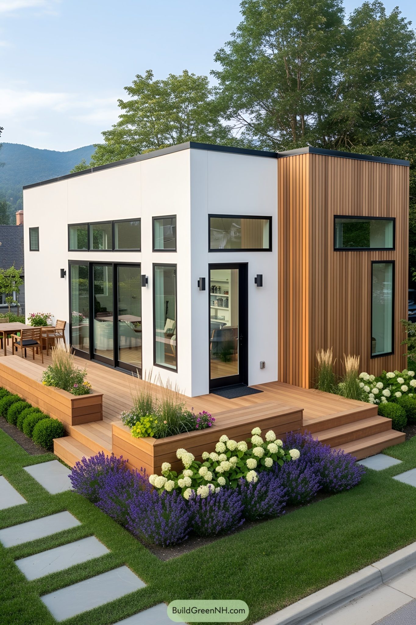 23 Modern Houses With Decks and Blossoming Gardens
