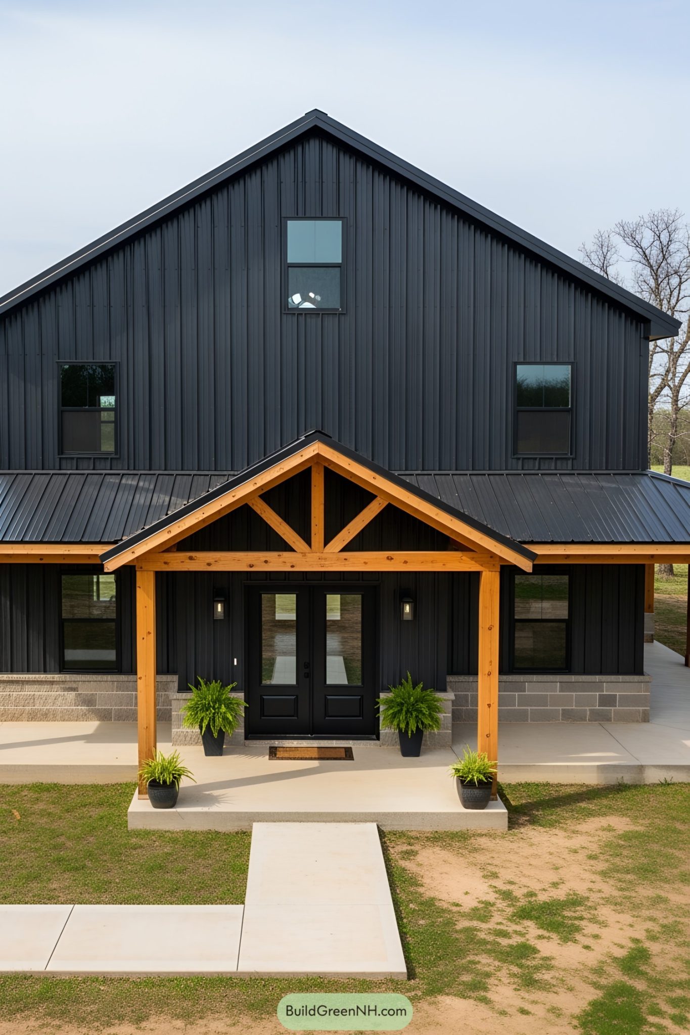 25 All Black Barndominiums That Will Make You Say Yeehaw in Style
