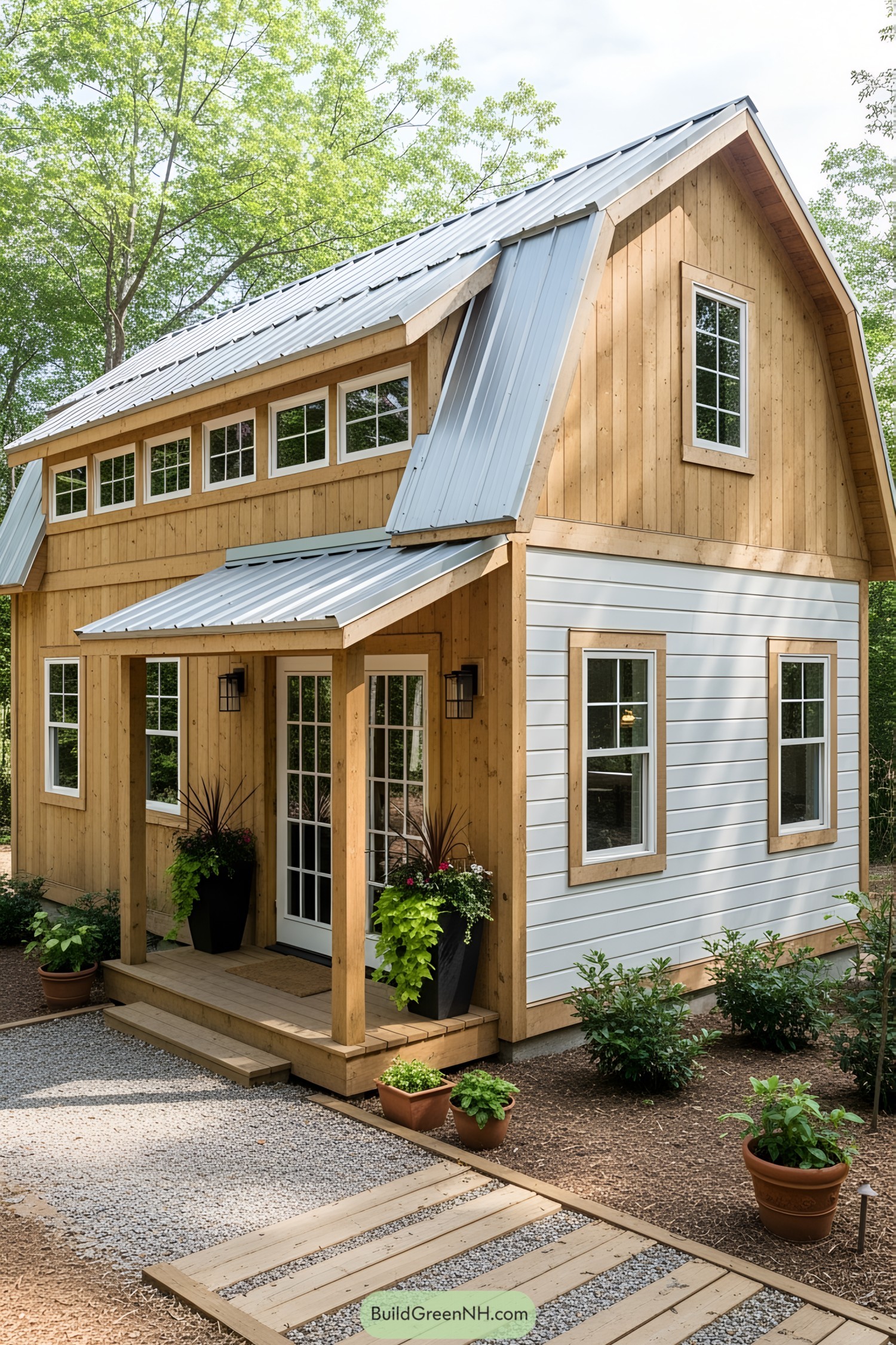 25 Mini Barn Houses Bringing Big Charm and Small Footprints