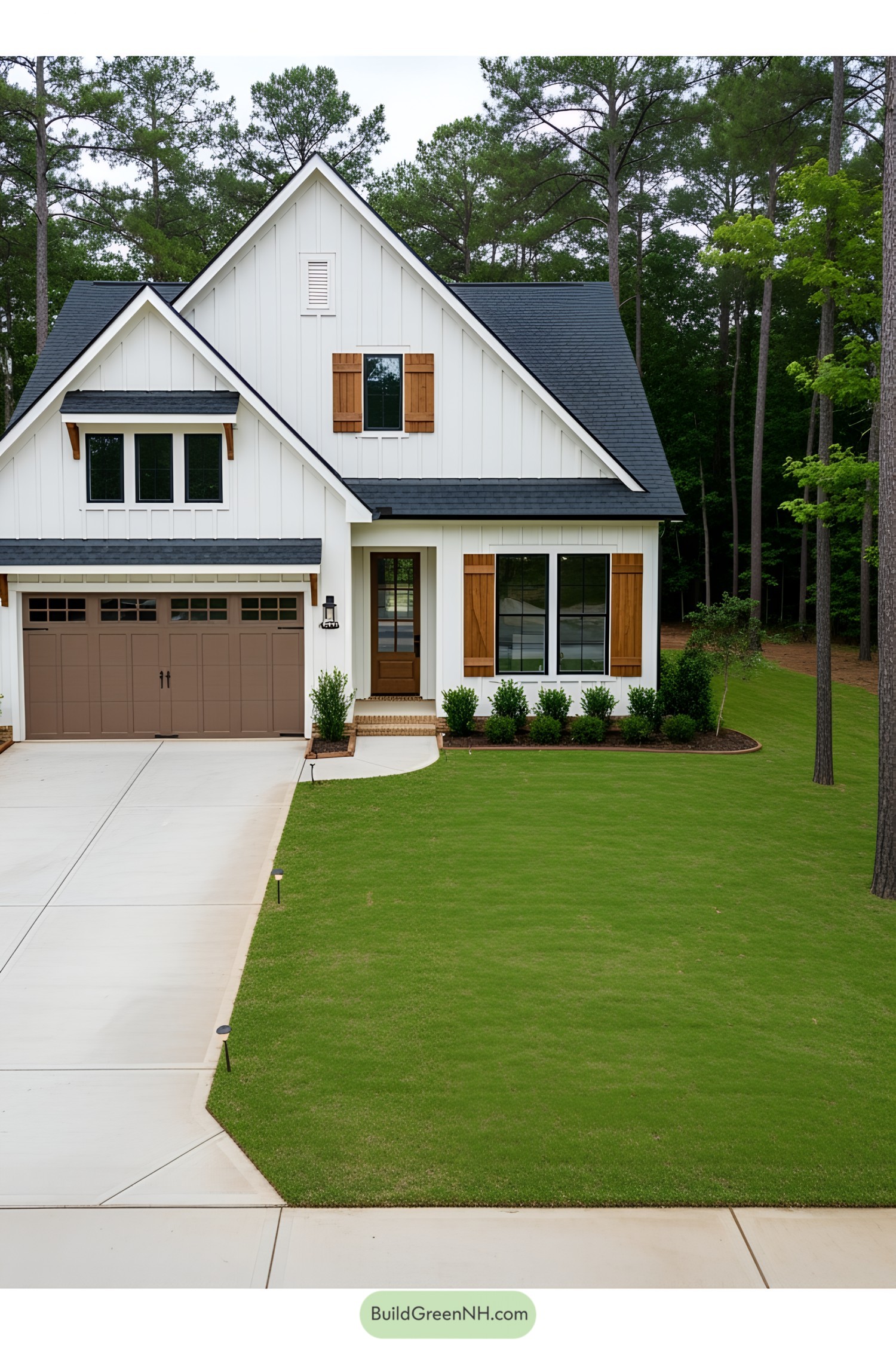 21 Small Houses With Garages That Deliver Big on Design