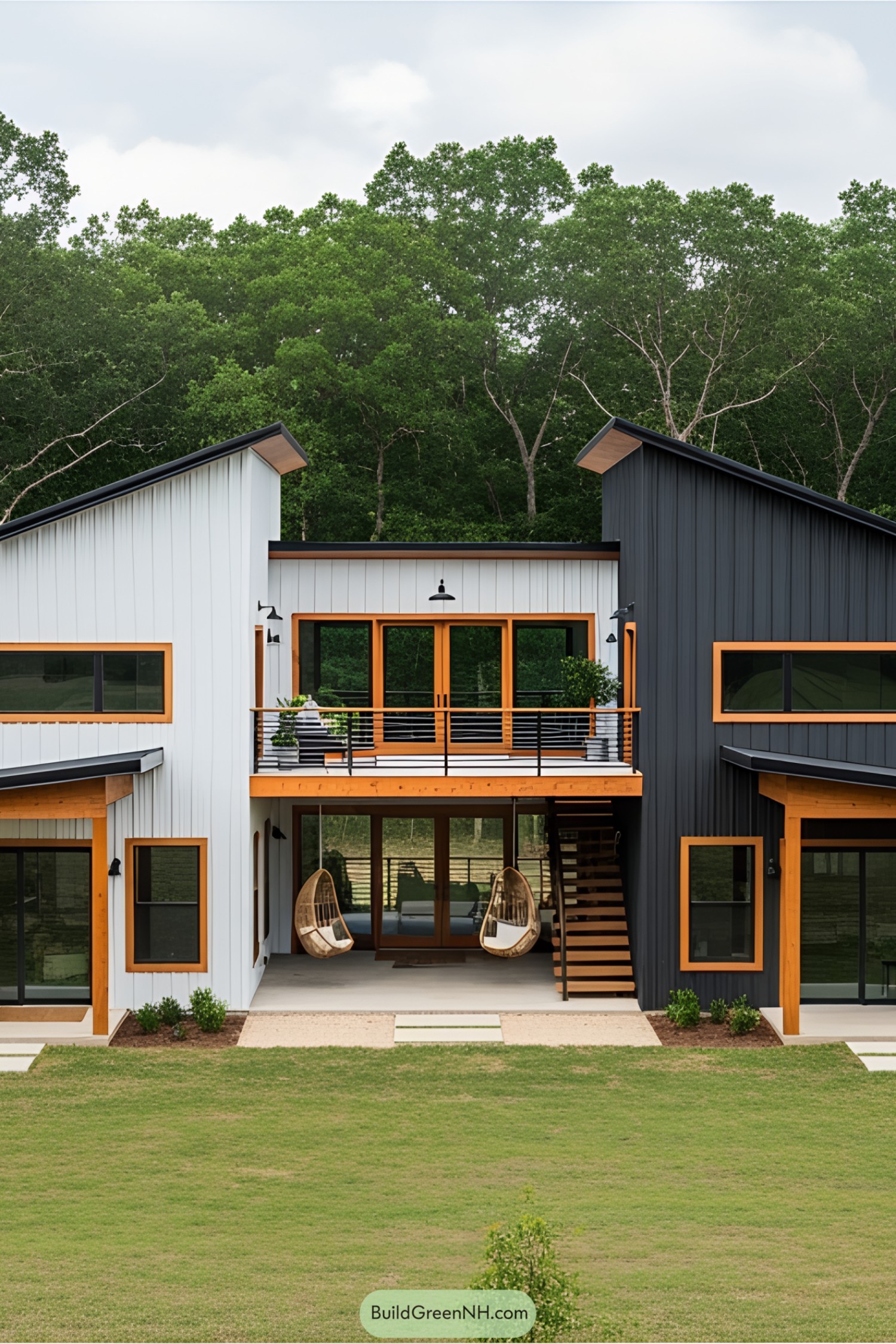 Modern U-shaped barndominium with contrasting colors