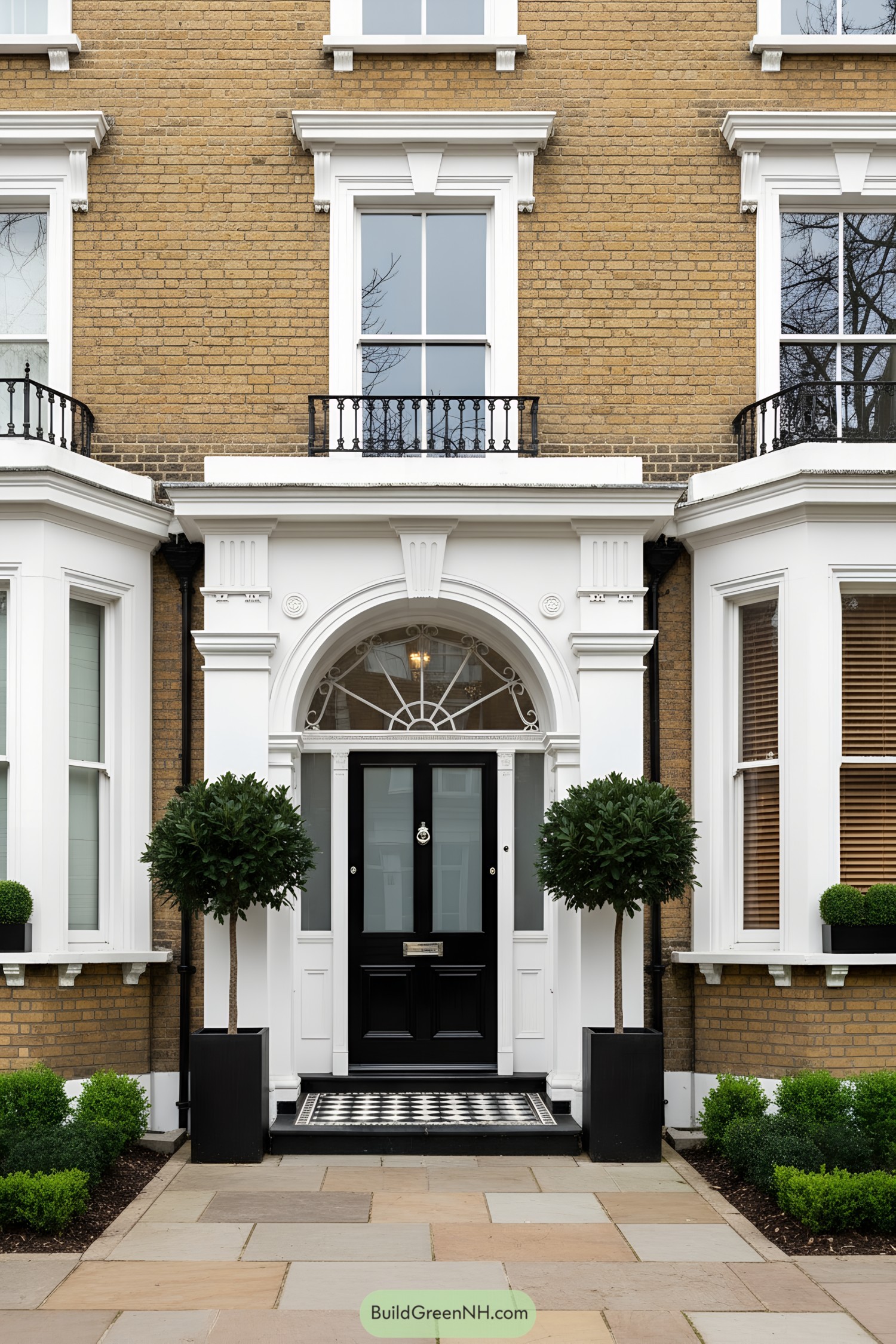24 London-Style House Designs for Sophisticated City Living