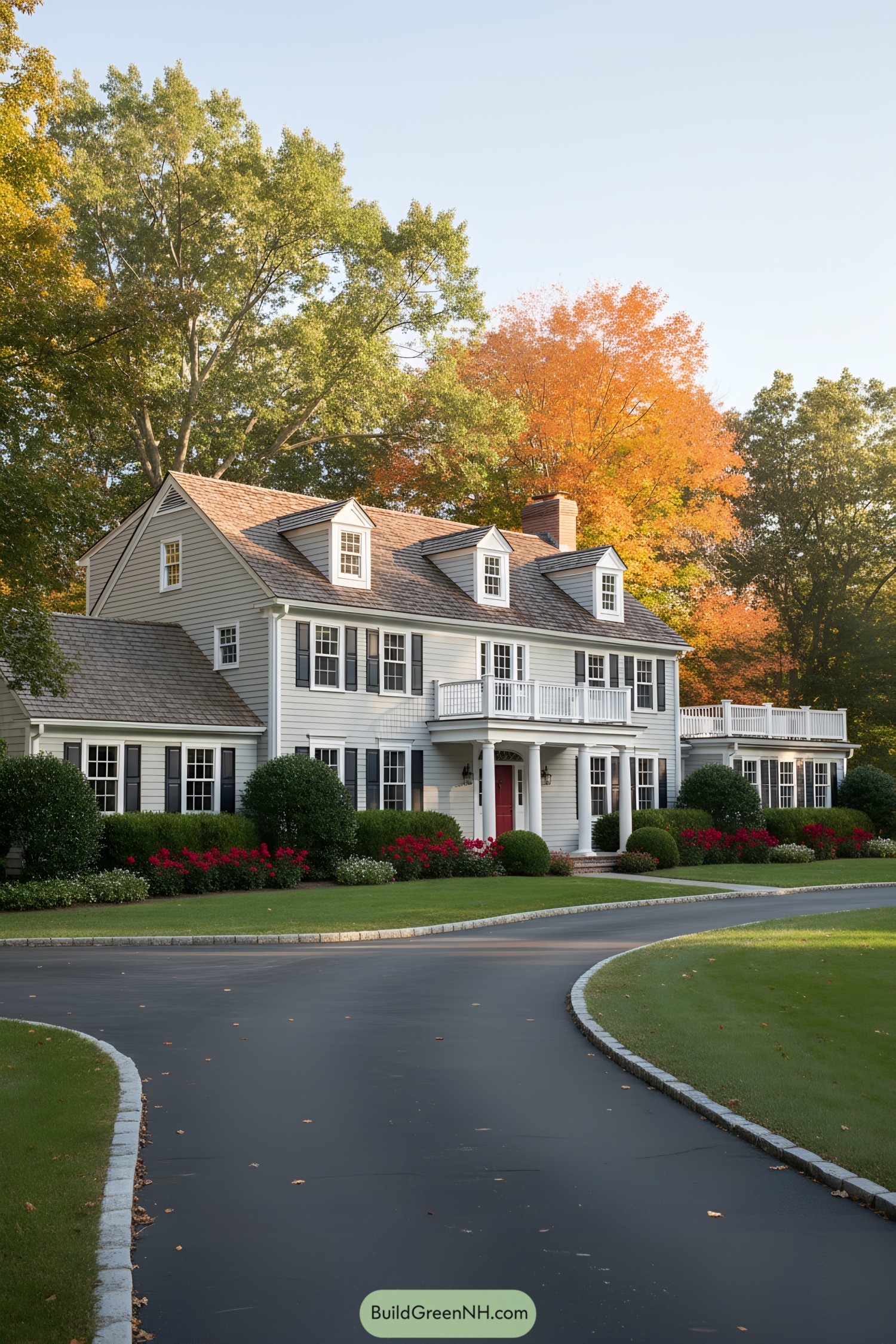 21 Modern Colonial Houses That Blend Traditional and Trendy
