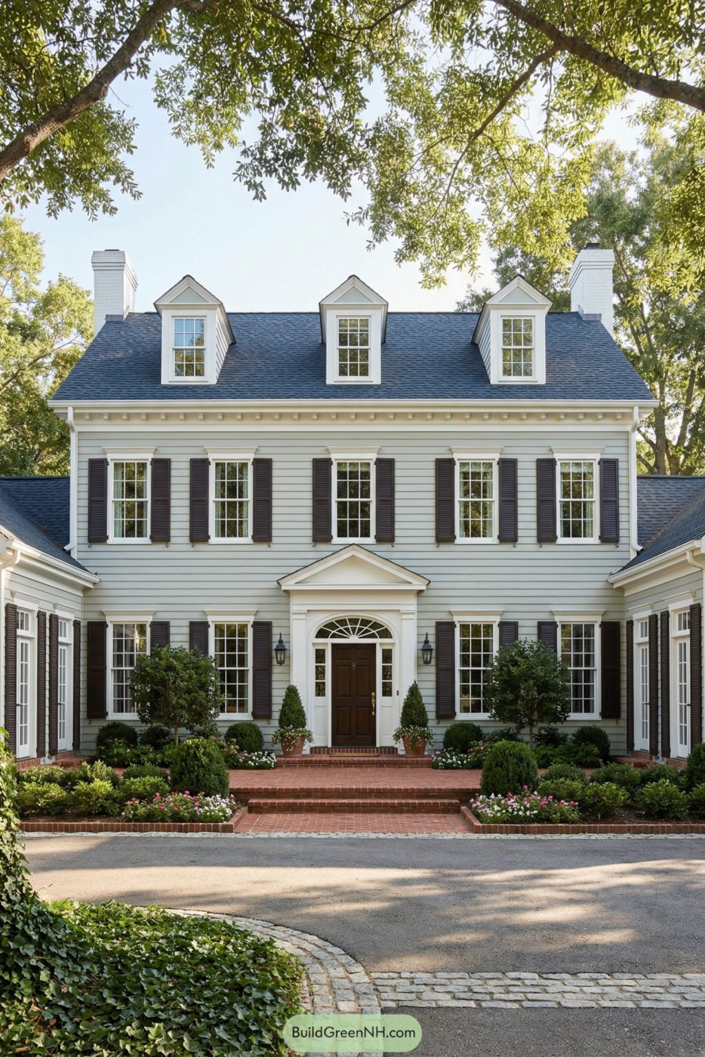 25 Timeless Colonial Style House Color Schemes