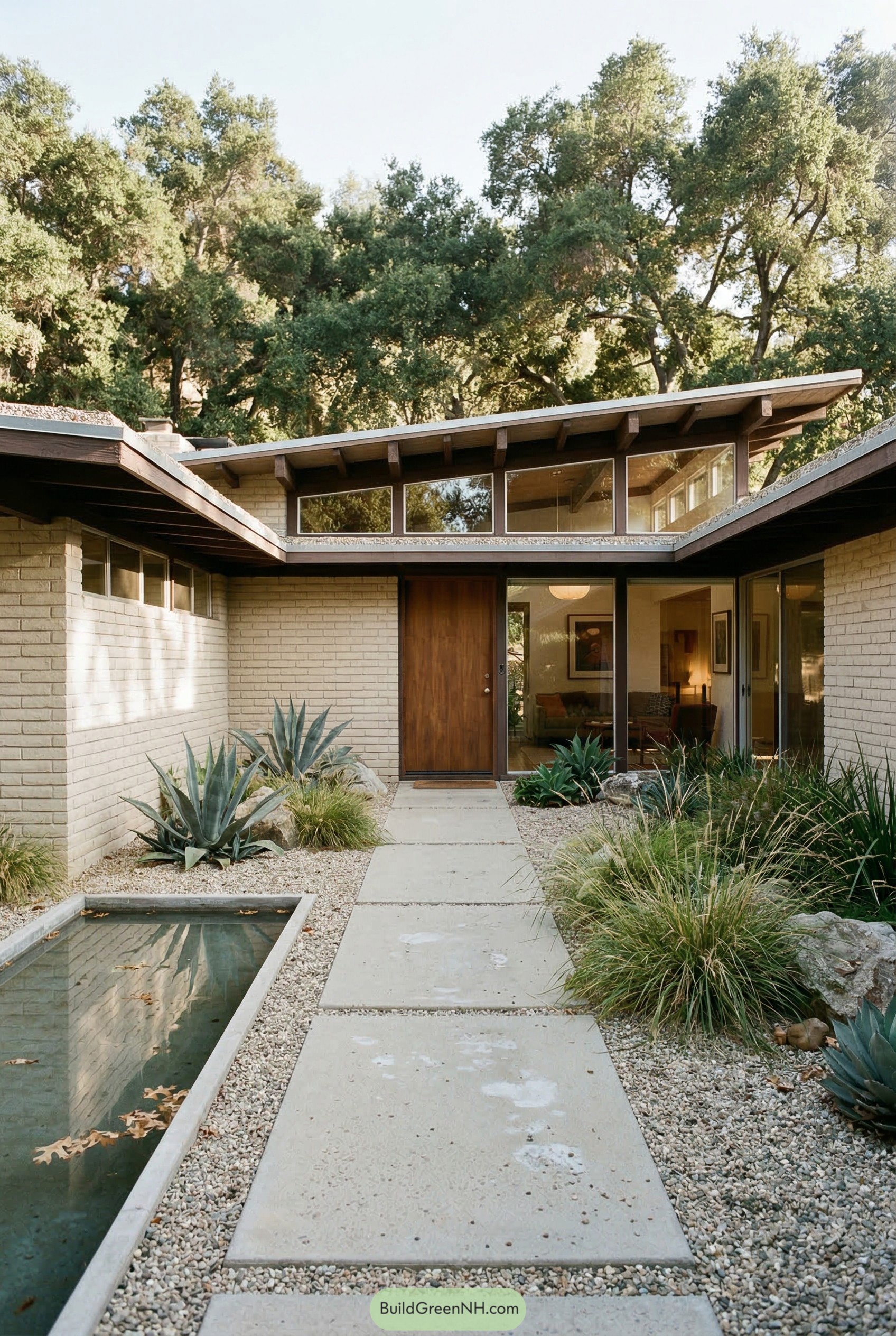 Midcentury courtyard home with reflecting pool