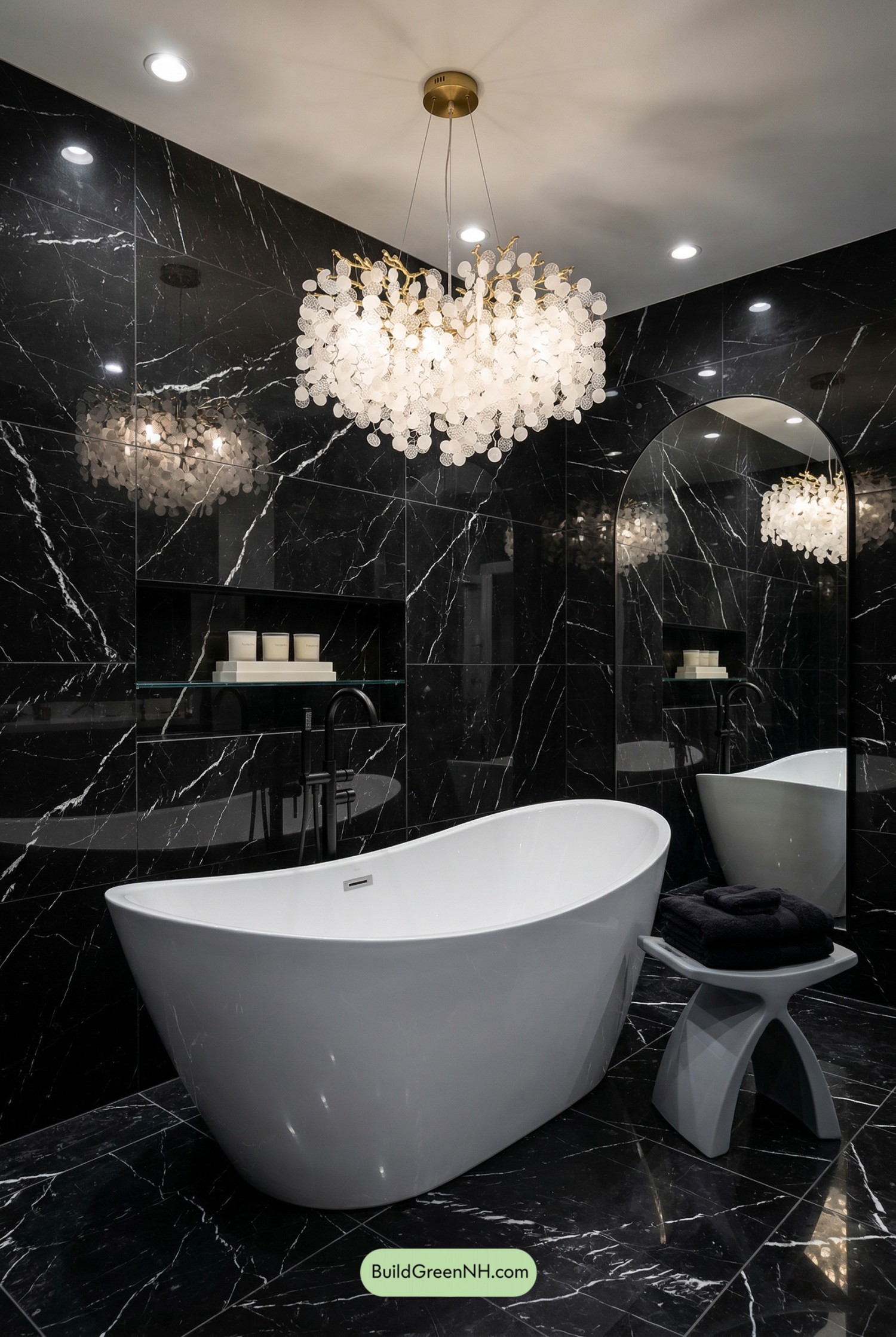 Freestanding Tub in Black Marble Drama