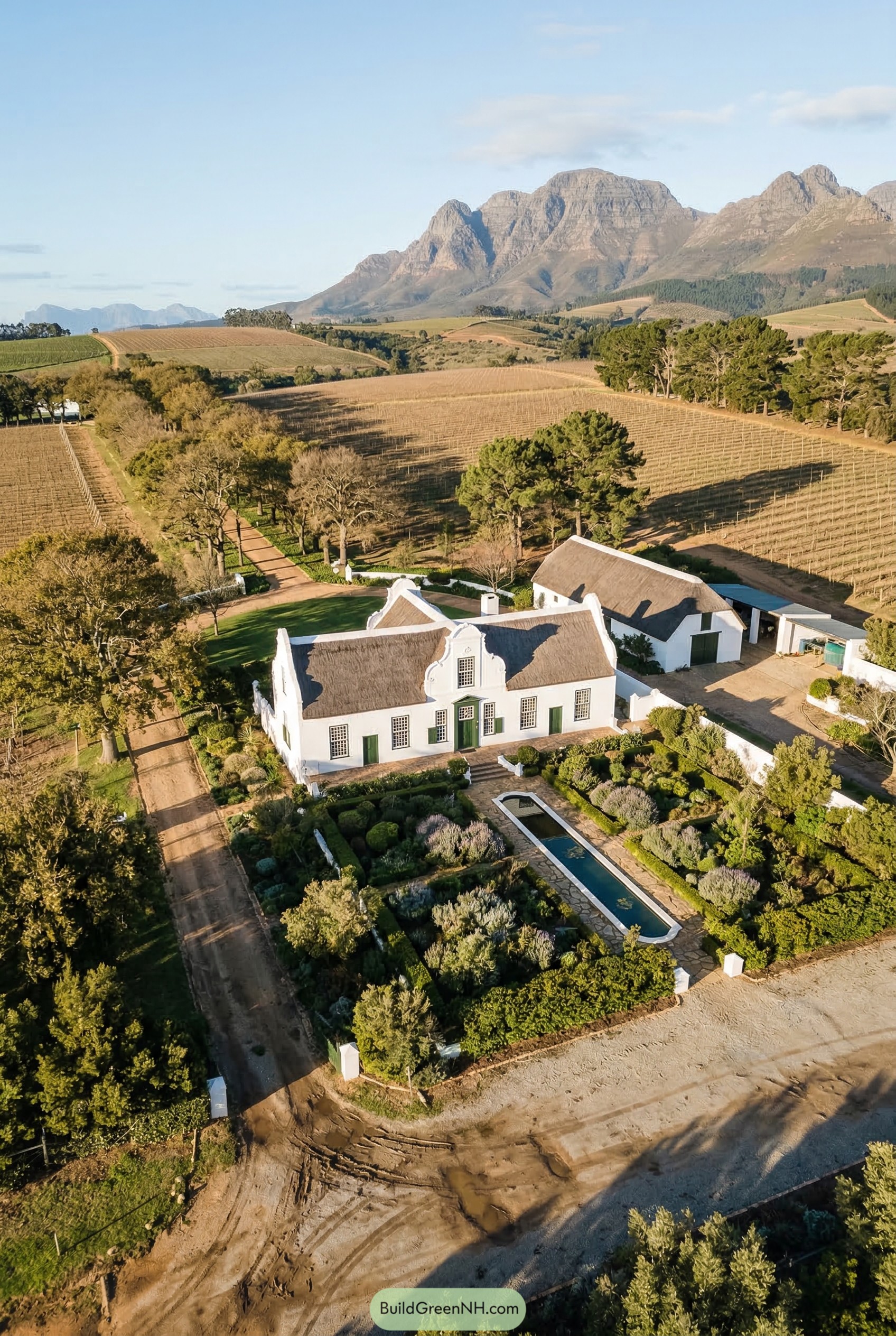 White Cape Dutch manor in vineyards