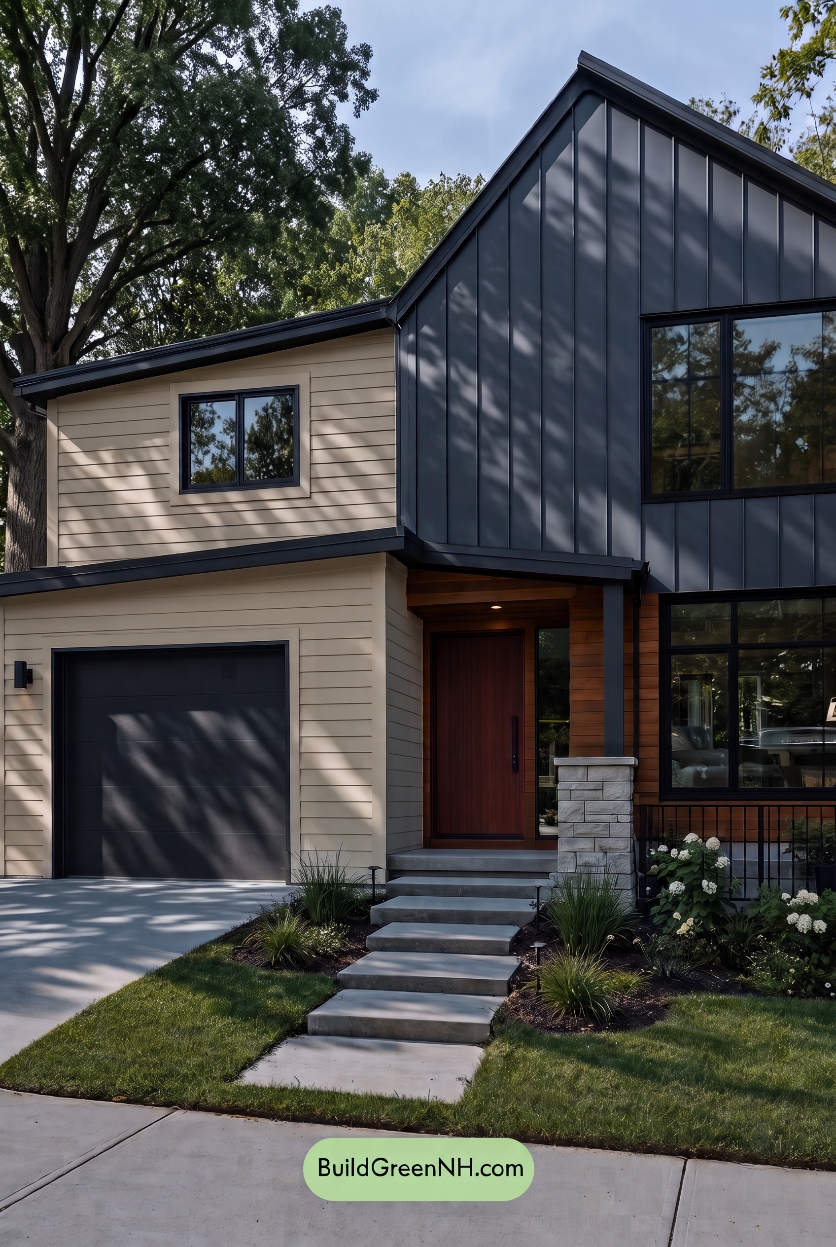 Modern Two-Tone Dark House Exterior Color Scheme: Graphite Cedar Drift - Shade