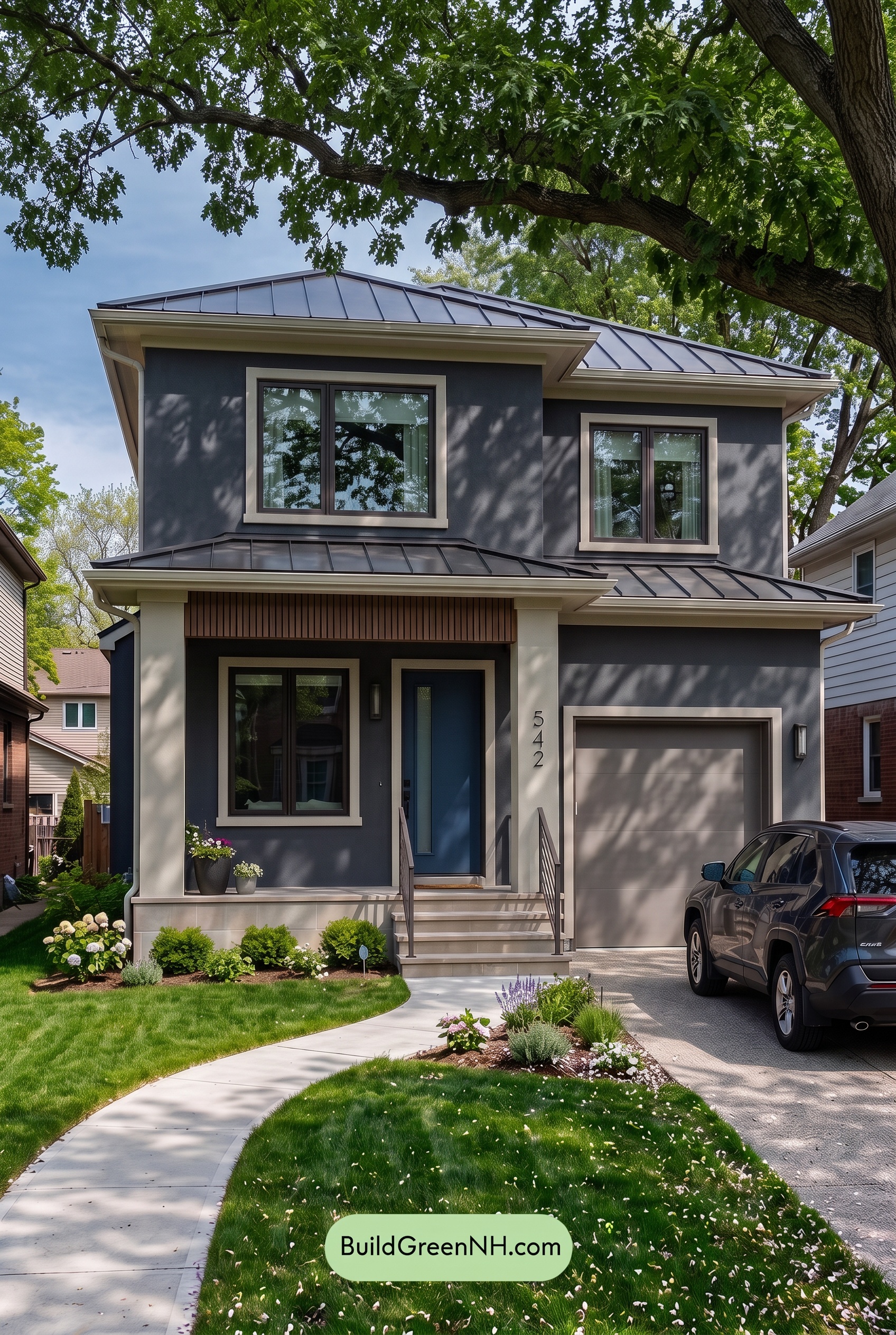 Dark Stucco House Exterior Color Scheme: Graphite Linen Poise - Shade