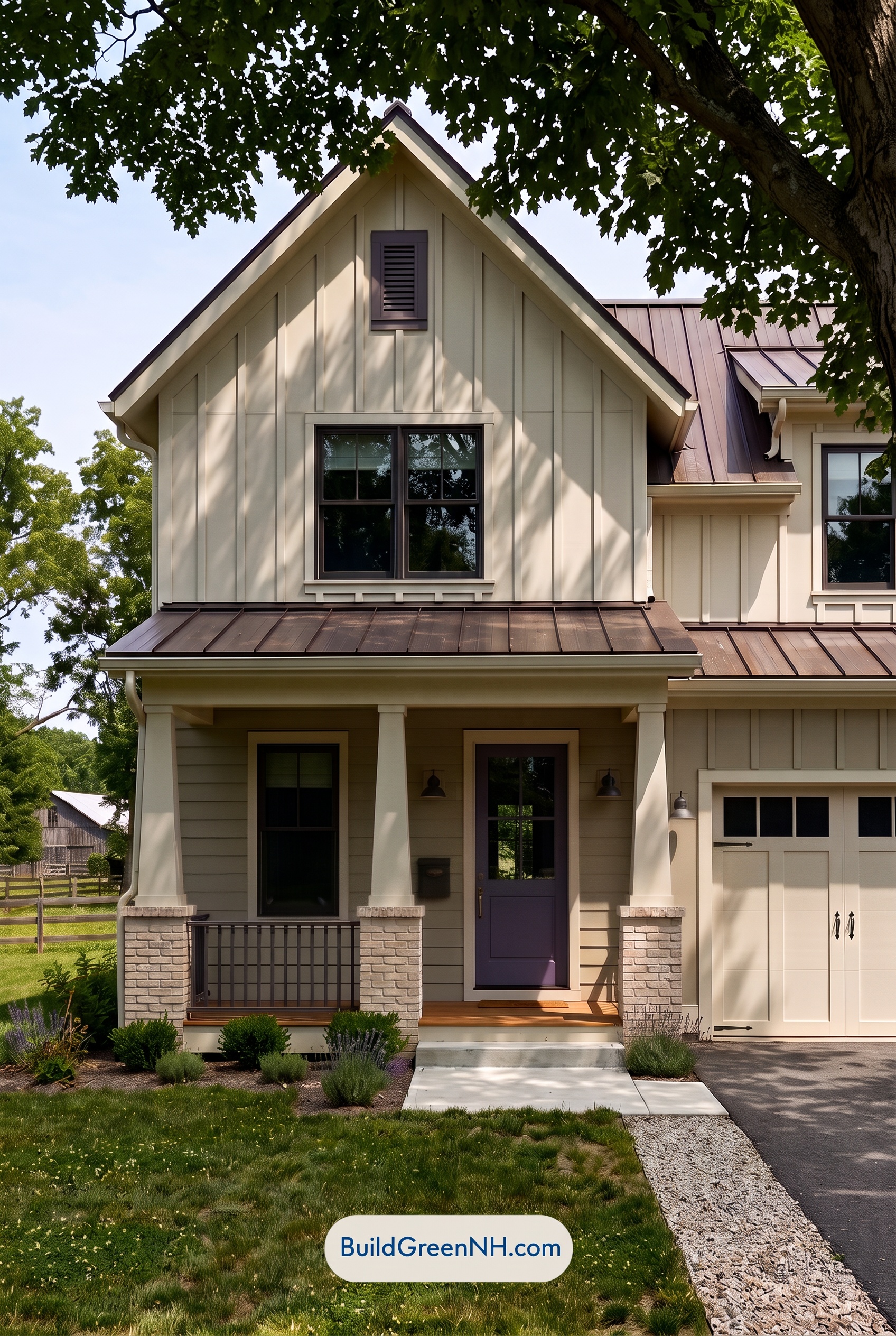 House with Brown Roof Exterior Color Scheme: Creamwork Horizon - Shade